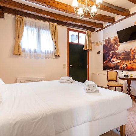 Residenza Centopietre - Dorsoduro By Wonderful Italy Venice Ngoại thất bức ảnh