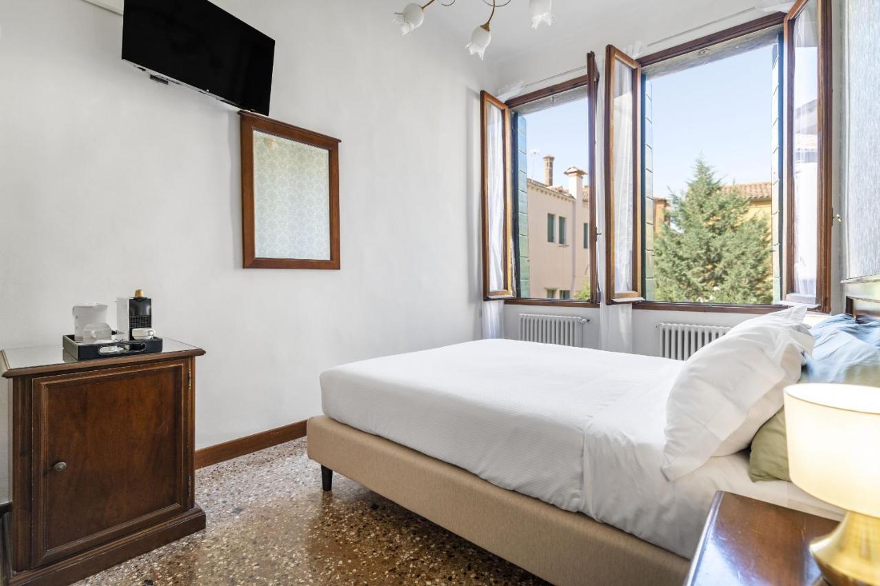 Residenza Centopietre - Dorsoduro By Wonderful Italy Venice Ngoại thất bức ảnh