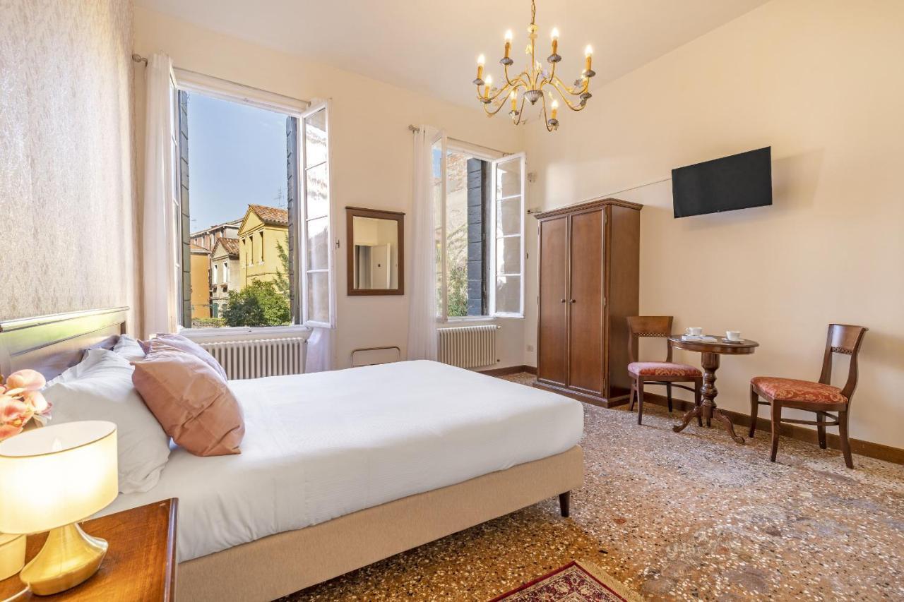 Residenza Centopietre - Dorsoduro By Wonderful Italy Venice Ngoại thất bức ảnh