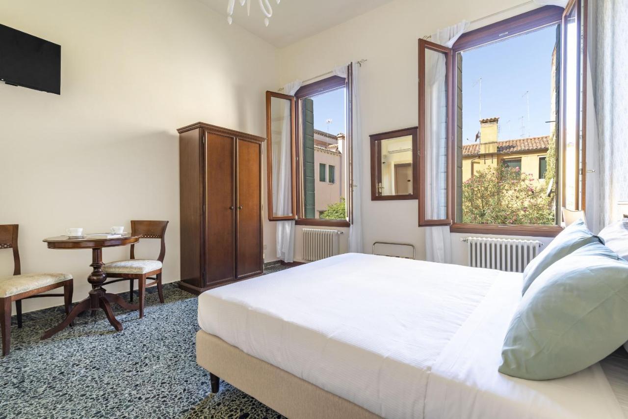 Residenza Centopietre - Dorsoduro By Wonderful Italy Venice Ngoại thất bức ảnh