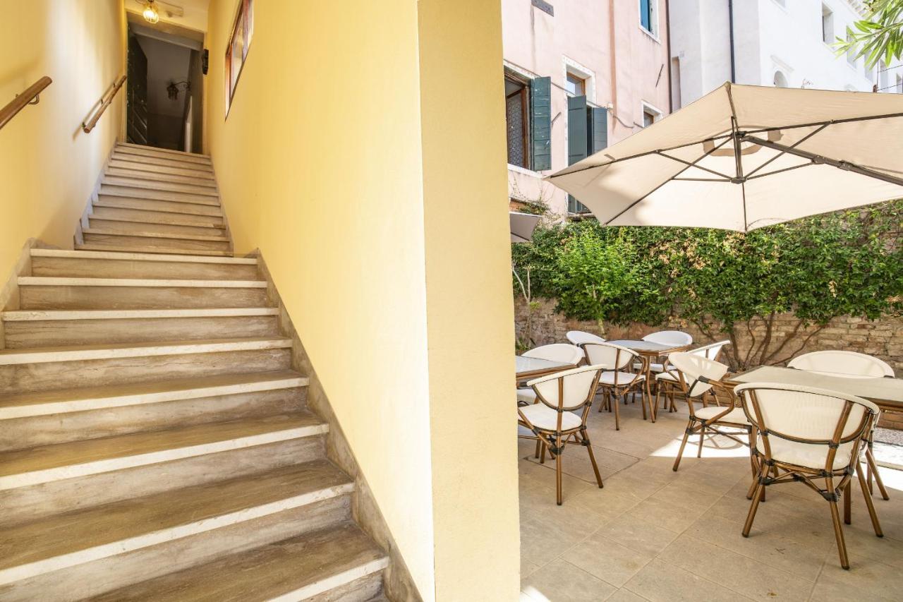 Residenza Centopietre - Dorsoduro By Wonderful Italy Venice Ngoại thất bức ảnh